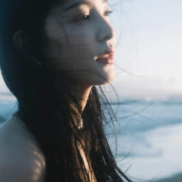 果冻泰山海报